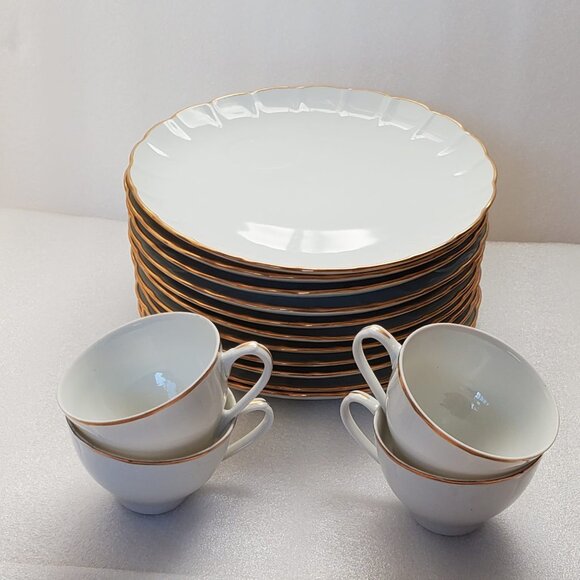 Set of 11 Vintage Dessert White Fine Porcelain Plates with 4 Teacups - Picture 7 of 11